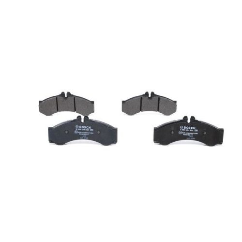 Bremsbelagsatz, Scheibenbremse BOSCH 0 986 424 832 f&uuml;r MERCEDES-BENZ MULTICAR VW