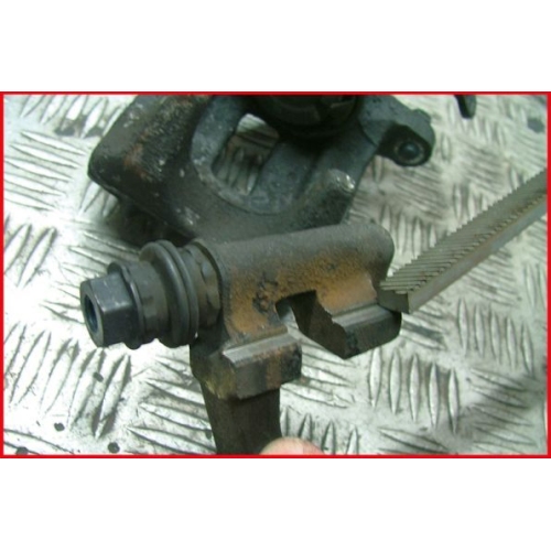 Feile, Bremsbelagschacht-Reinigung KS TOOLS 157.0960